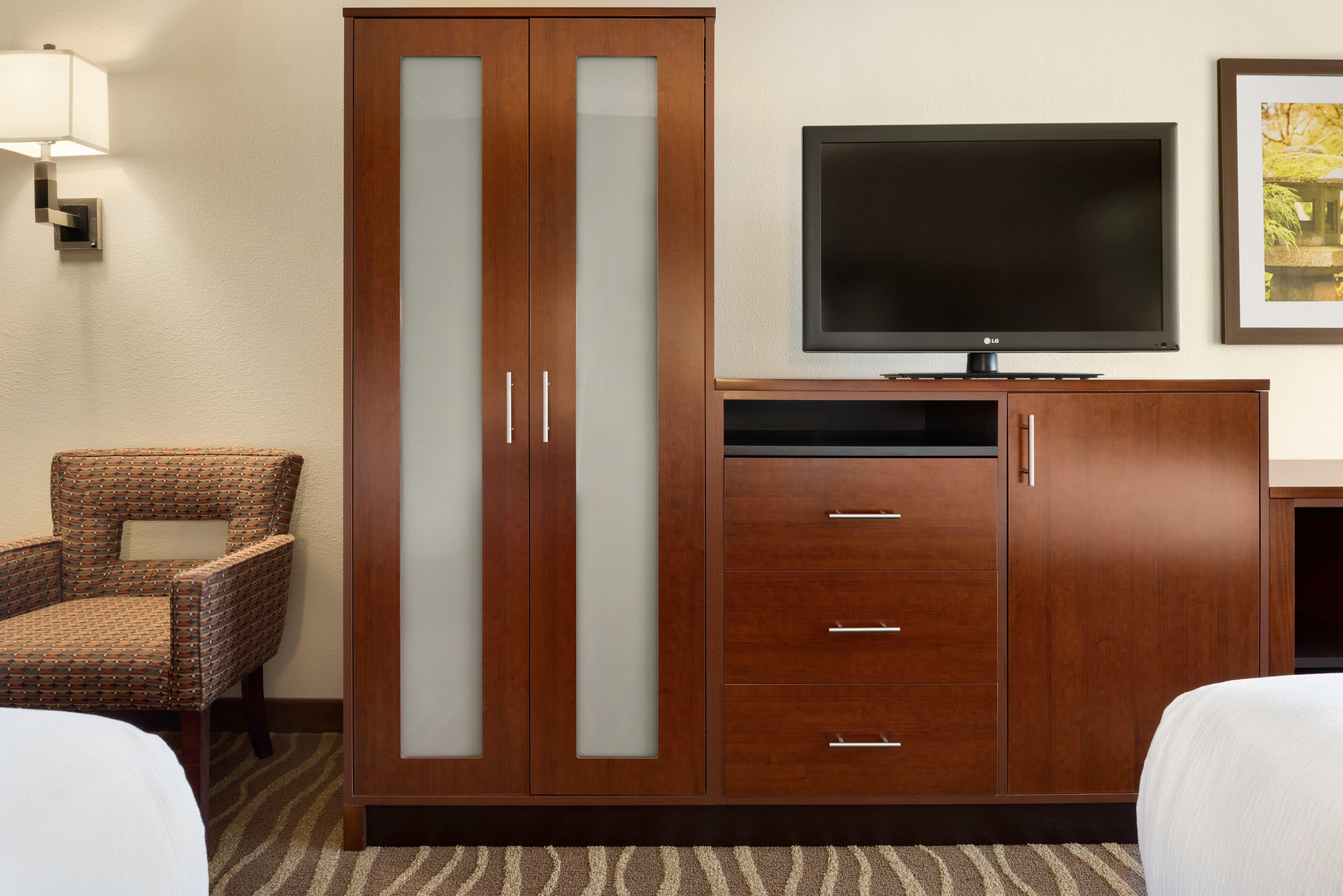 Holiday Inn Hotel & Suites Des Moines-Northwest By Ihg Urbandale Exterior photo